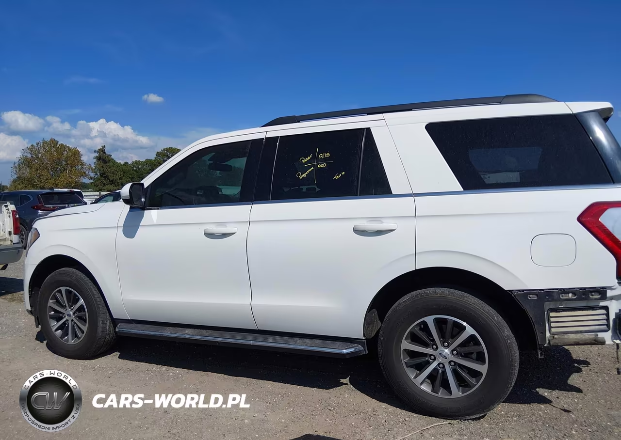 2021 Ford Expedition Xlt VIN:1FMJU1HT7MEA44417 - 15