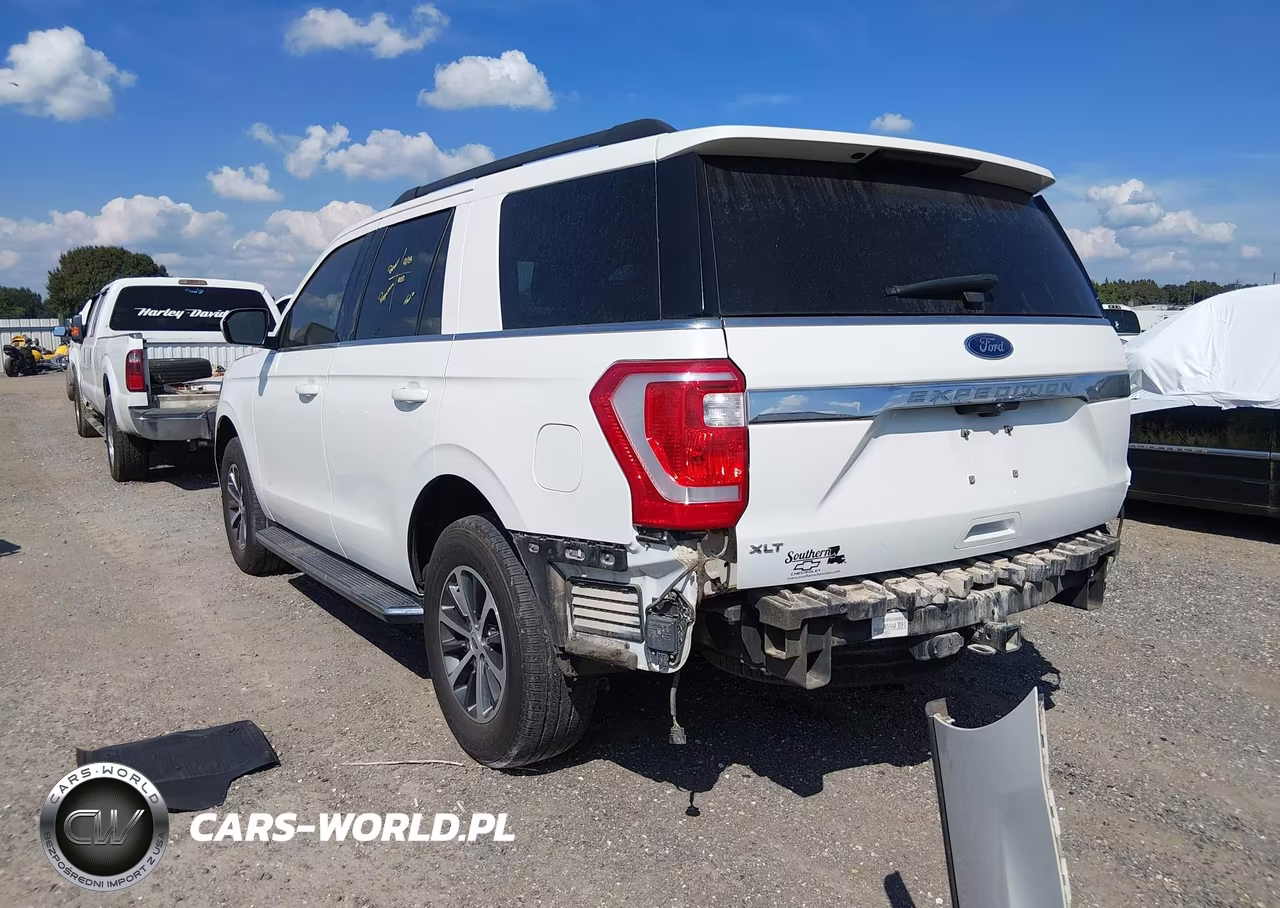 2021 Ford Expedition Xlt VIN:1FMJU1HT7MEA44417 - 3