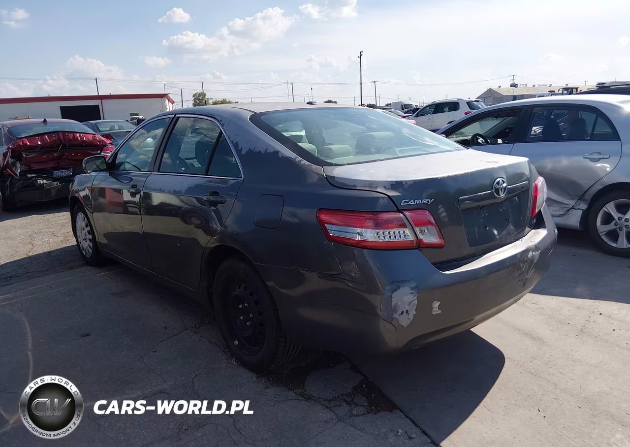 2011 Toyota Camry Le VIN:4T1BF3EK4BU774388 - 3