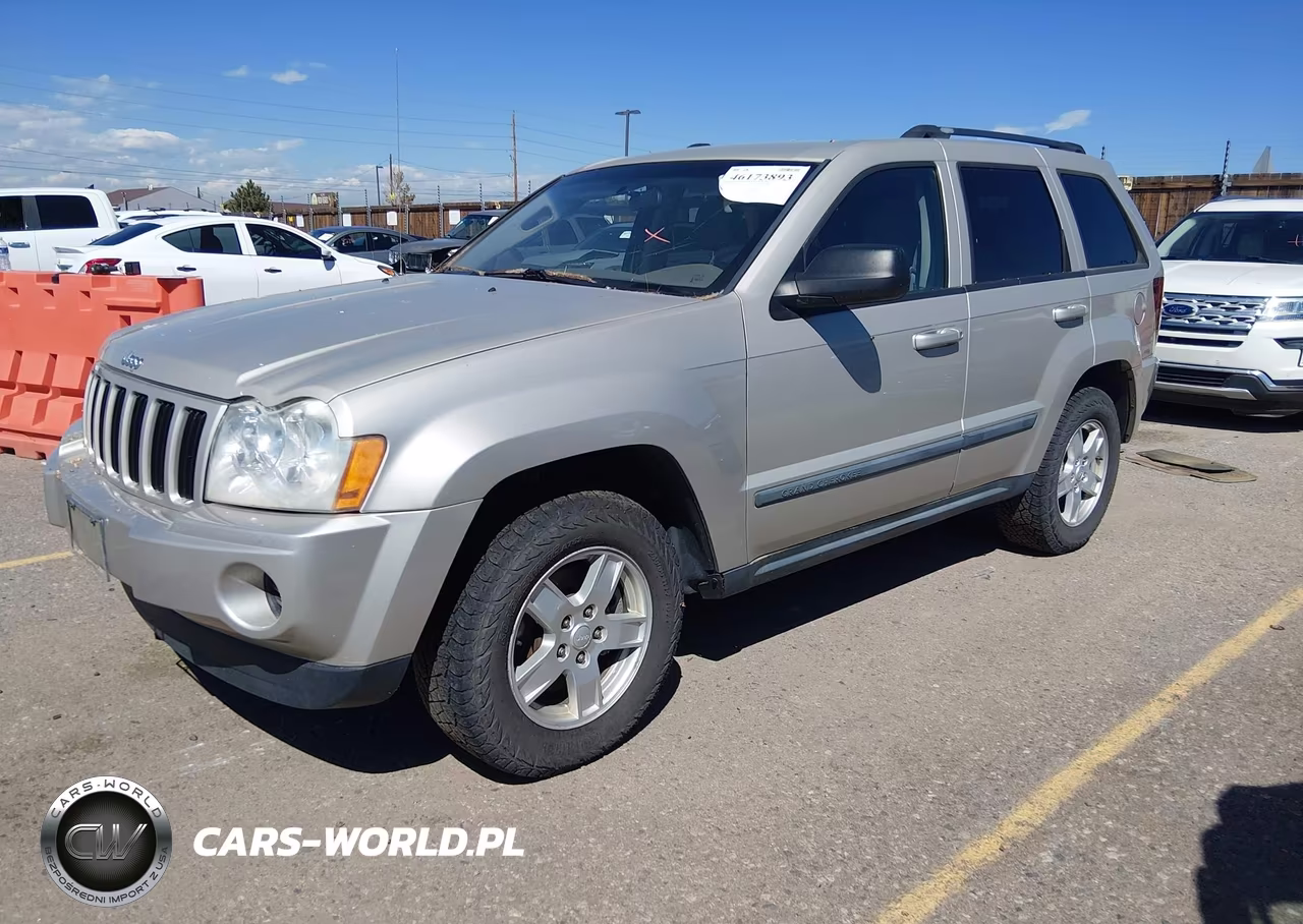 2007 Jeep Grand Cherokee Laredo VIN:1J8GR48K17C507427 - 2