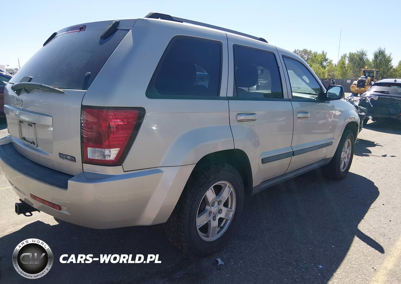 2007 Jeep Grand Cherokee Laredo VIN:1J8GR48K17C507427 - 4