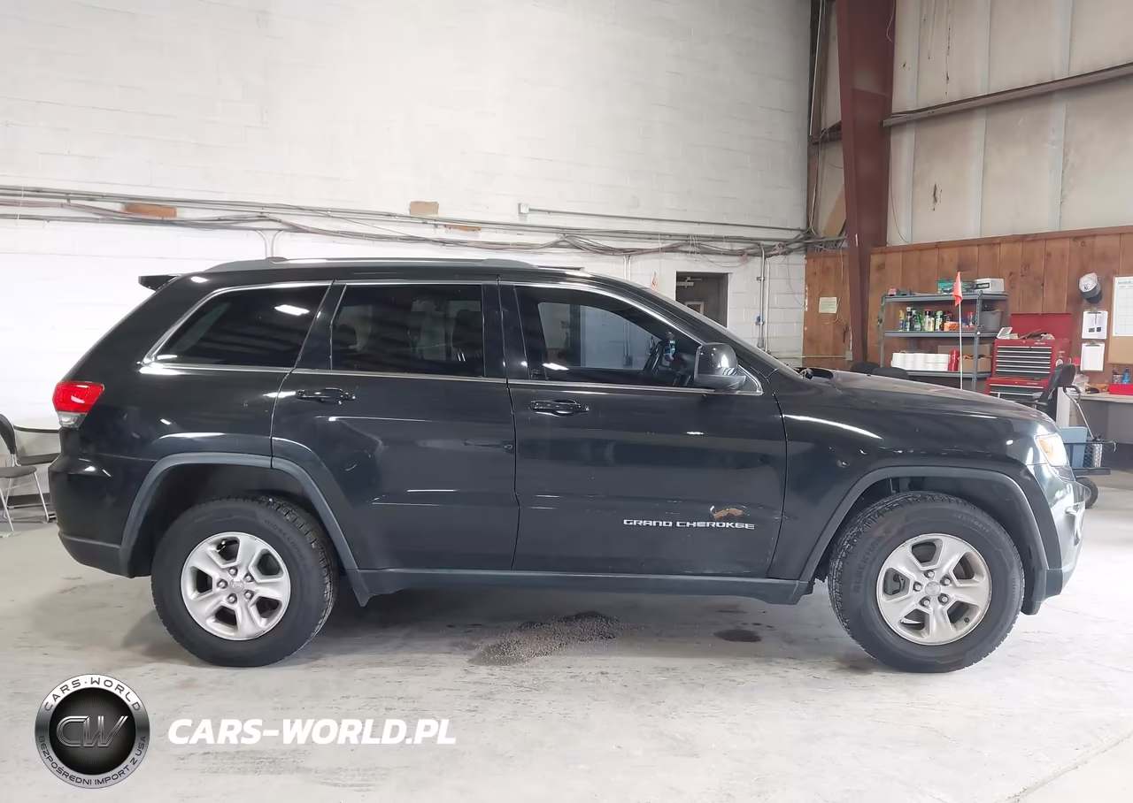 2014 Jeep Grand Cherokee Laredo VIN:1C4RJFAG2EC214139 - 13