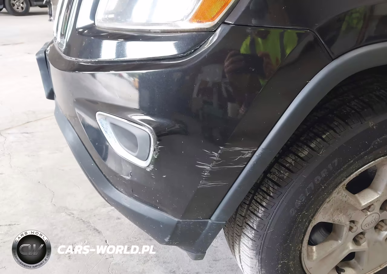 2014 Jeep Grand Cherokee Laredo VIN:1C4RJFAG2EC214139 - 18