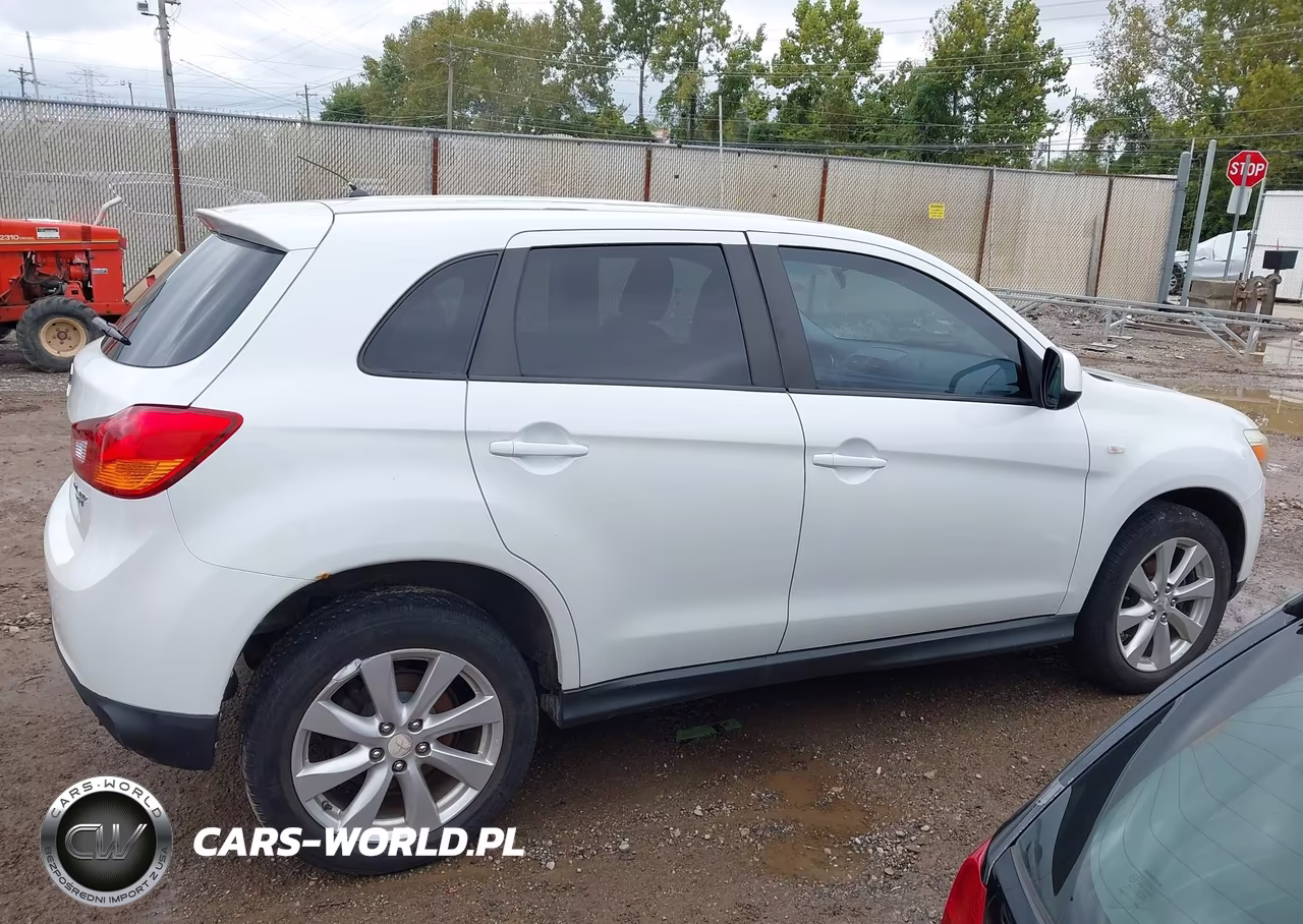 2014 Mitsubishi Outlander Sport Es VIN:4A4AP3AU1EE006802 - 13