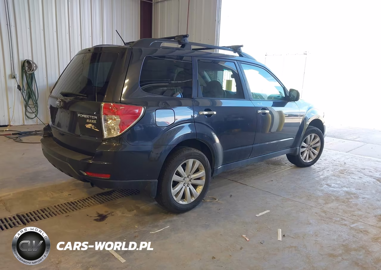 2011 Subaru Forester 2.5X Premium VIN:JF2SHADC3BH726288 - 4