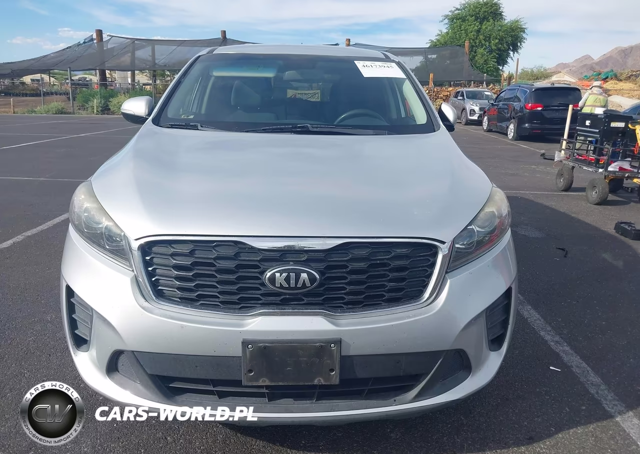 2019 Kia Sorento 3.3L Lx VIN:5XYPG4A52KG559932 - 12