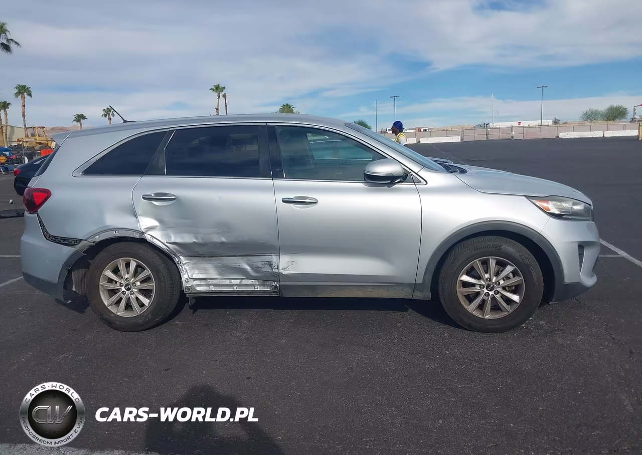 2019 Kia Sorento 3.3L Lx VIN:5XYPG4A52KG559932 - 13