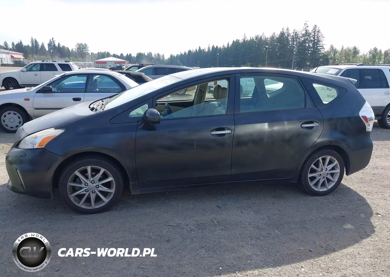 2013 Toyota Prius V Five VIN:JTDZN3EU9D3188415 - 14