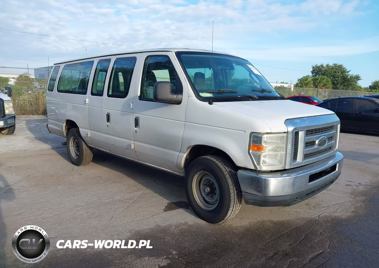 2014 Ford E-350 Super Duty Xlt VIN:1FBSS3BL9EDA31974 - 1