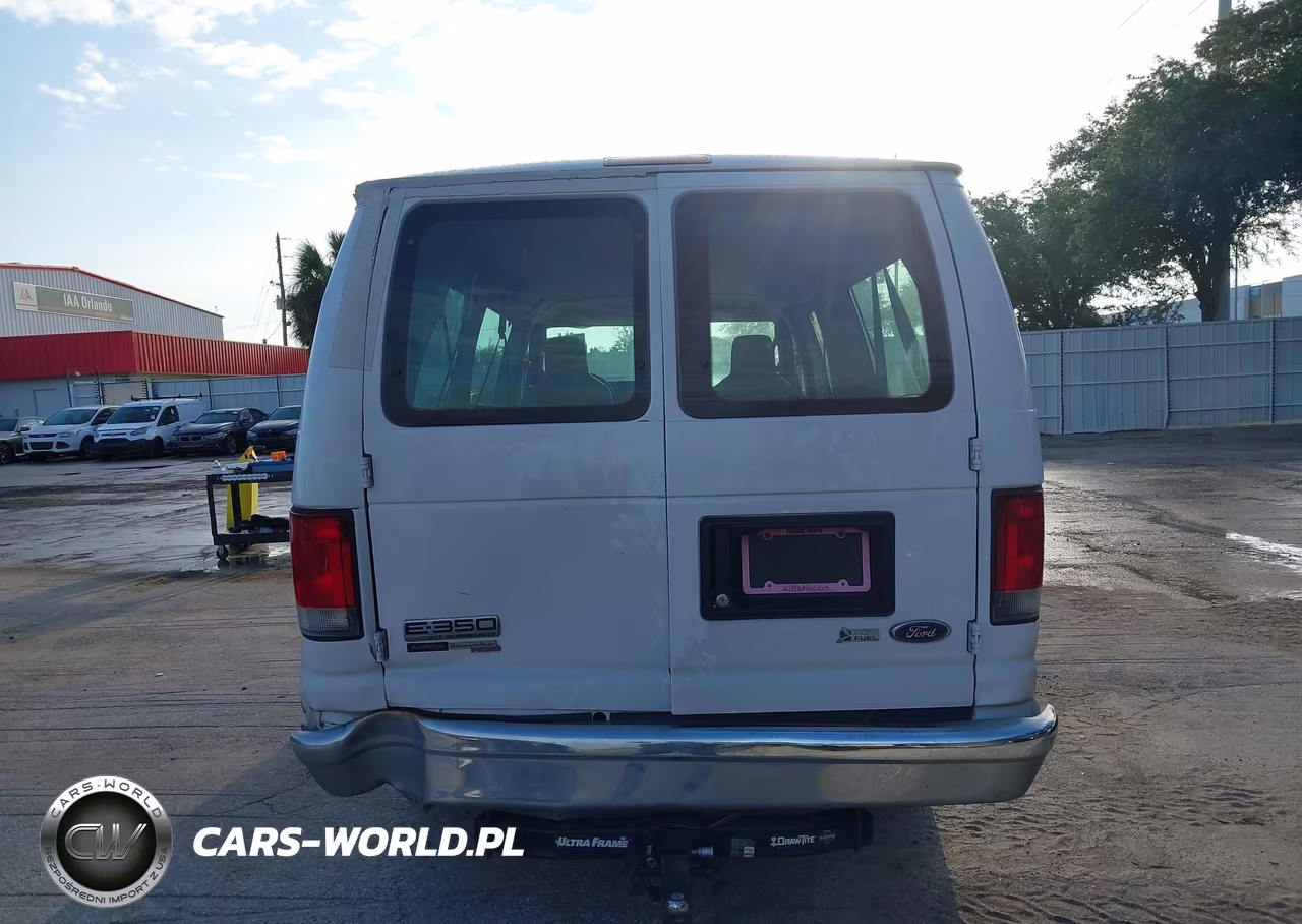 2014 Ford E-350 Super Duty Xlt VIN:1FBSS3BL9EDA31974 - 16