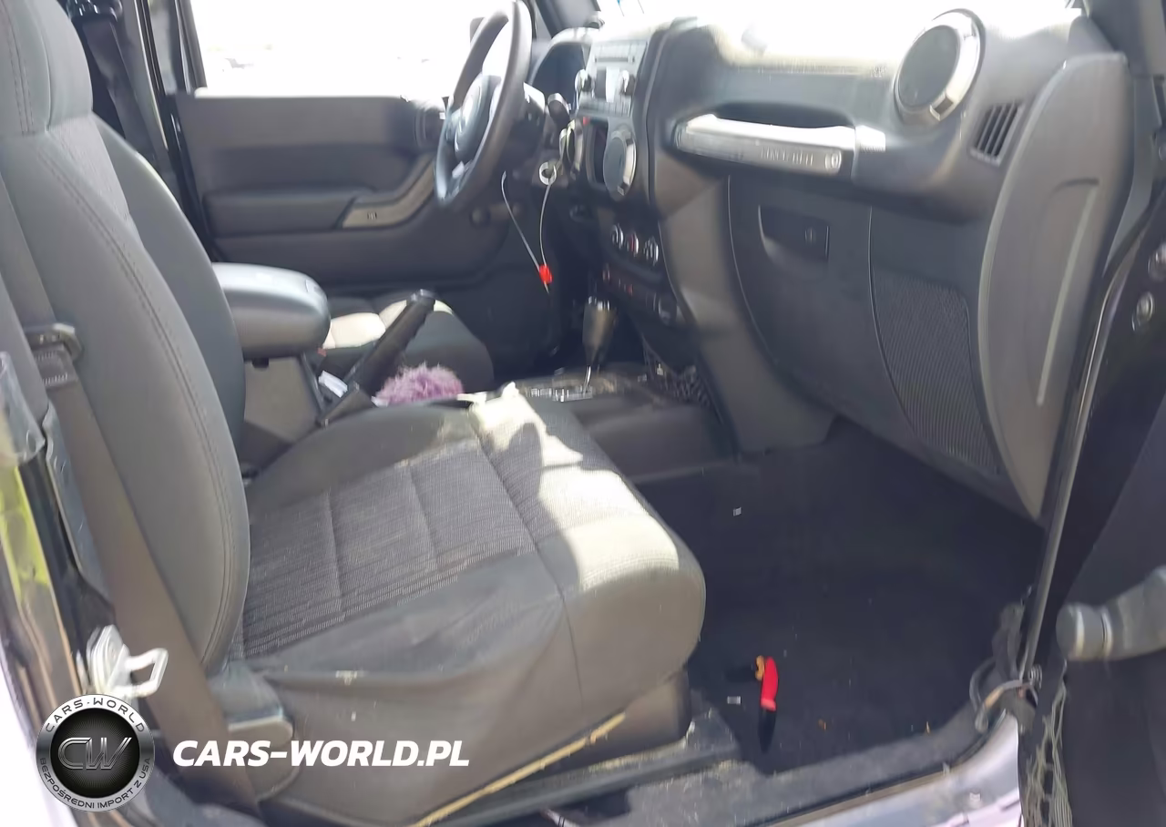 2012 Jeep Wrangler Sport VIN:1C4AJWAG4CL130298 - 5