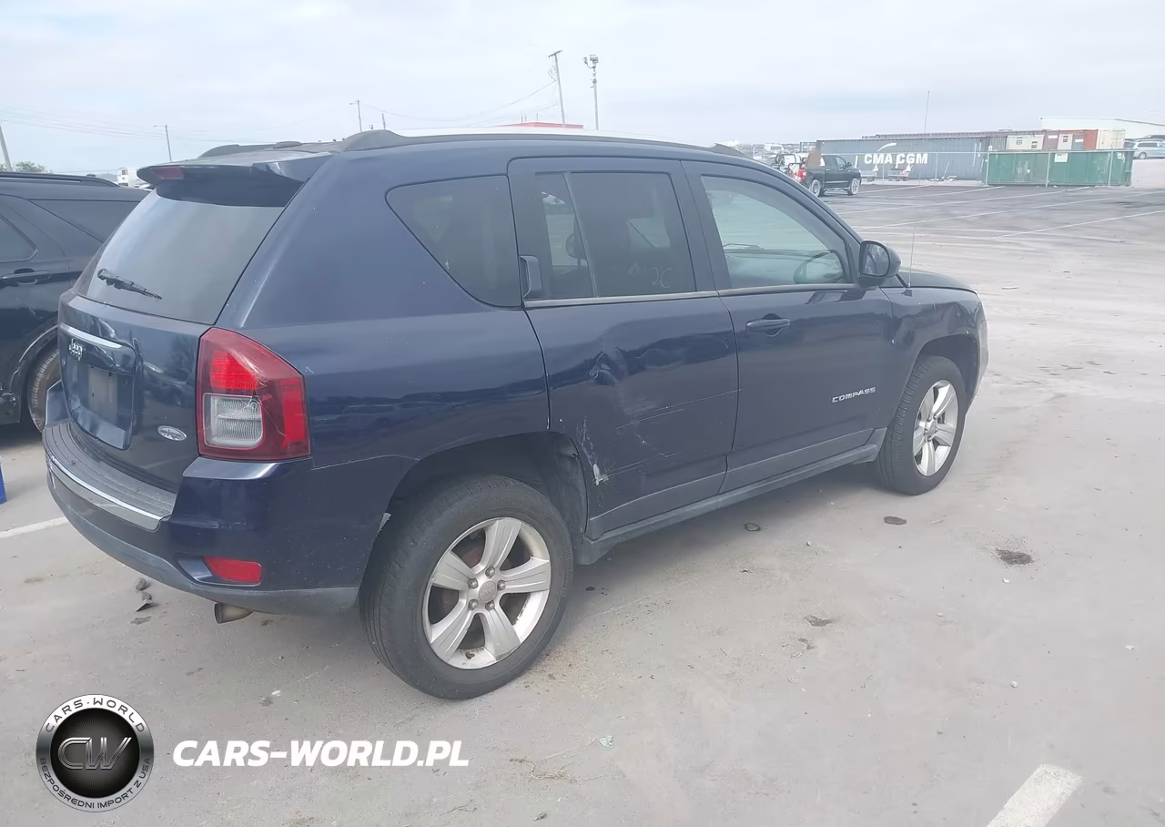 2015 Jeep Compass High Altitude Edition VIN:1C4NJCEA6FD262886 - 4