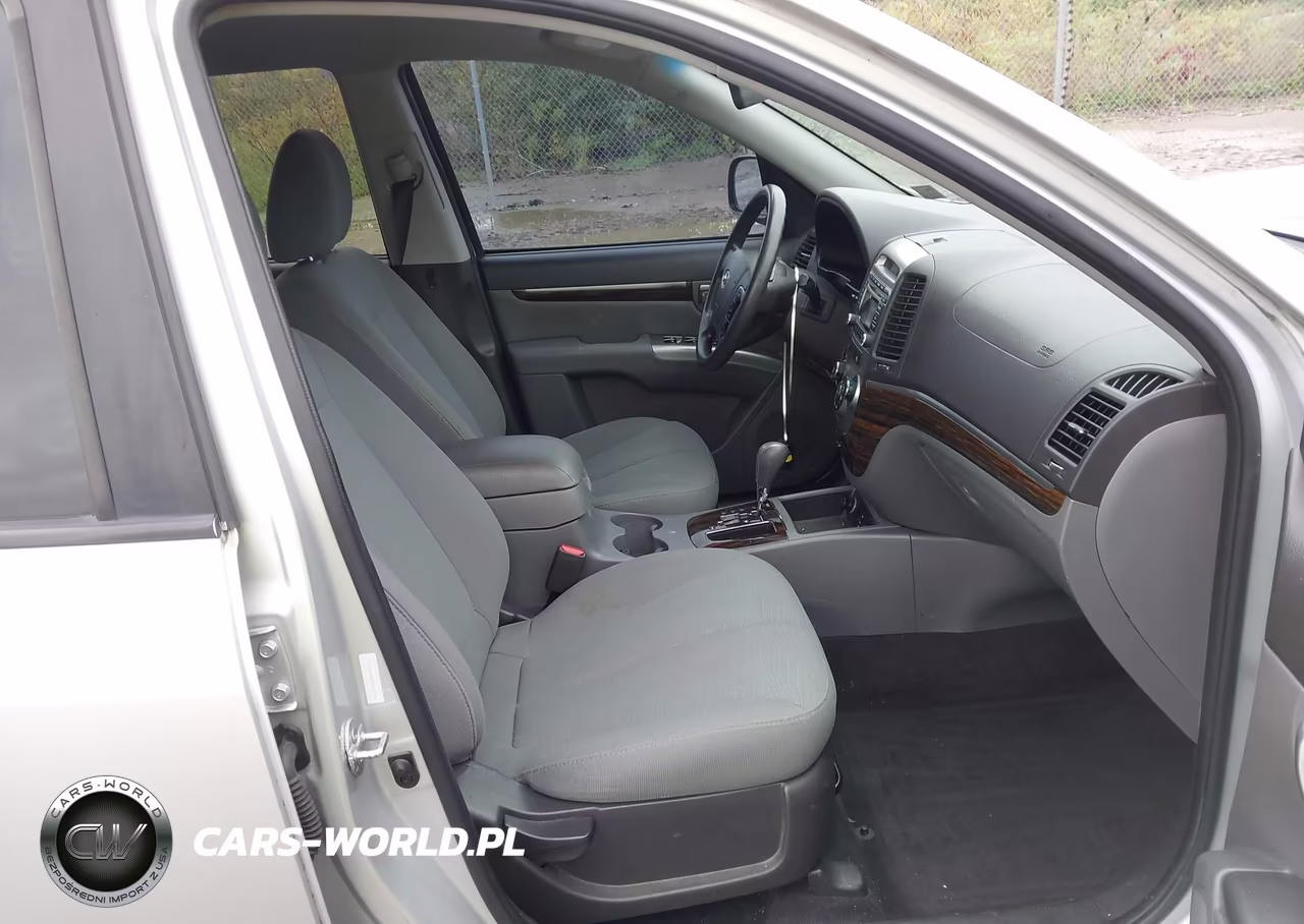 2012 Hyundai Santa Fe Gls VIN:5XYZGDAB7CG157582 - 5