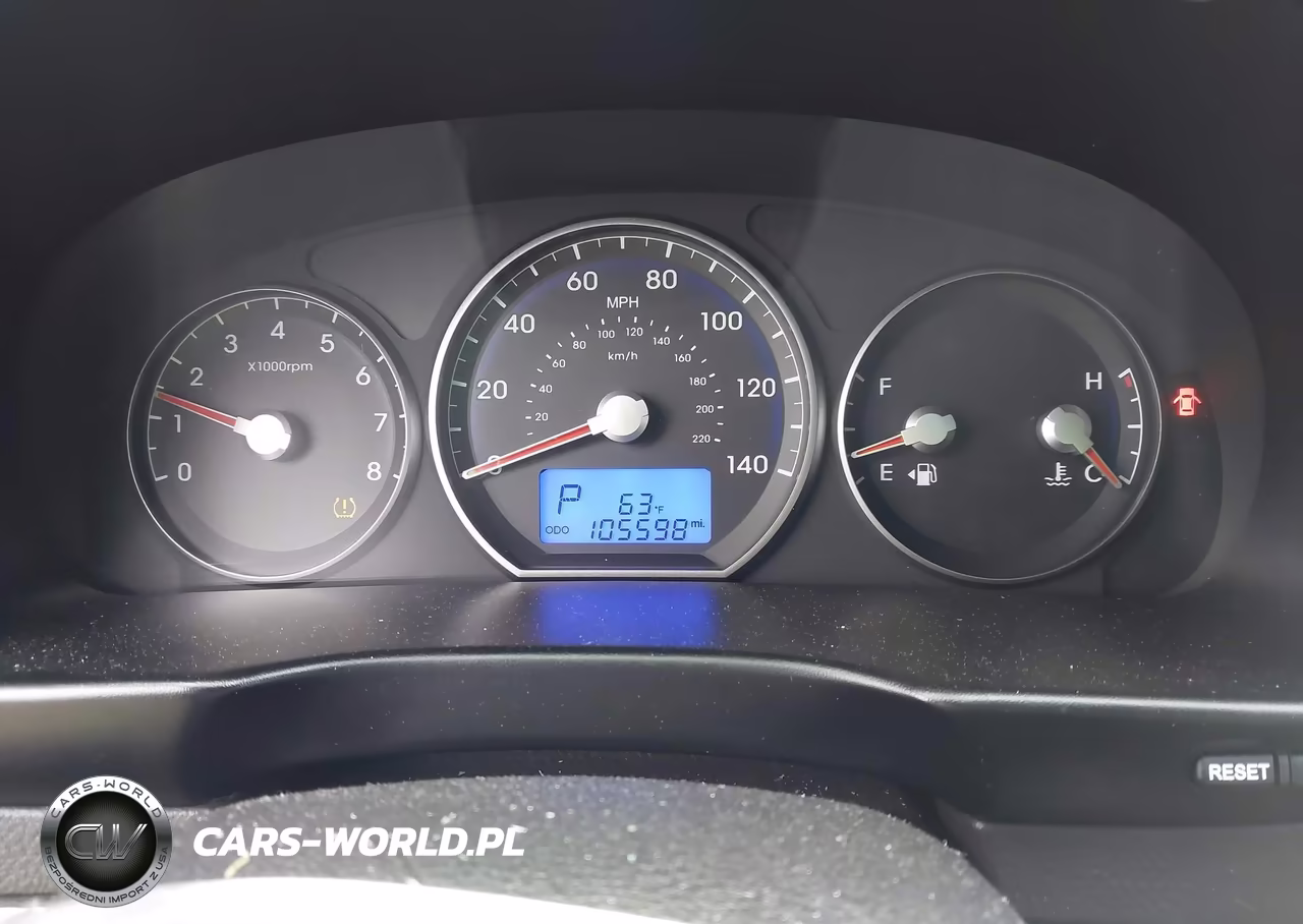2012 Hyundai Santa Fe Gls VIN:5XYZGDAB7CG157582 - 7