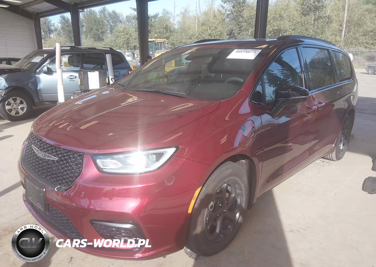 2023 Chrysler Pacifica Hybrid Limited VIN:2C4RC1S79PR618870 - 2