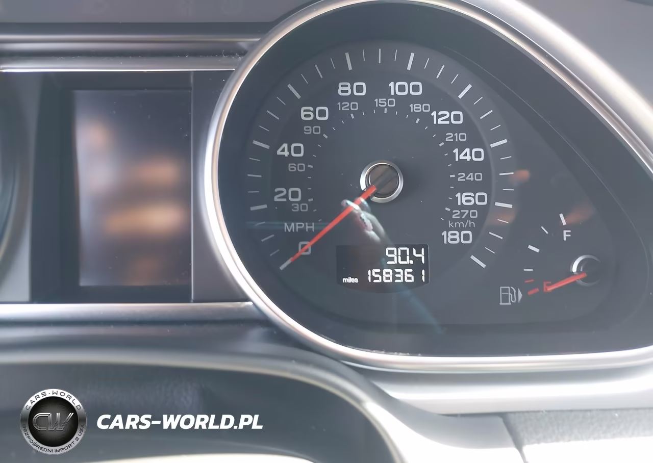 2014 Audi Q7 3.0T S Line Prestige VIN:WA1DGAFEXED000989 - 7