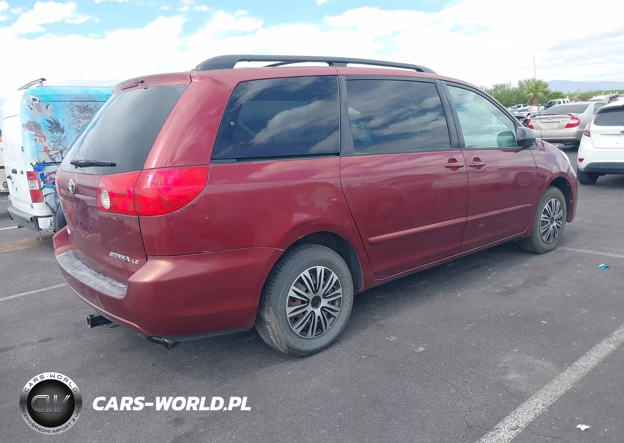 2007 Toyota Sienna Le VIN:5TDZK23C67S026113 - 4
