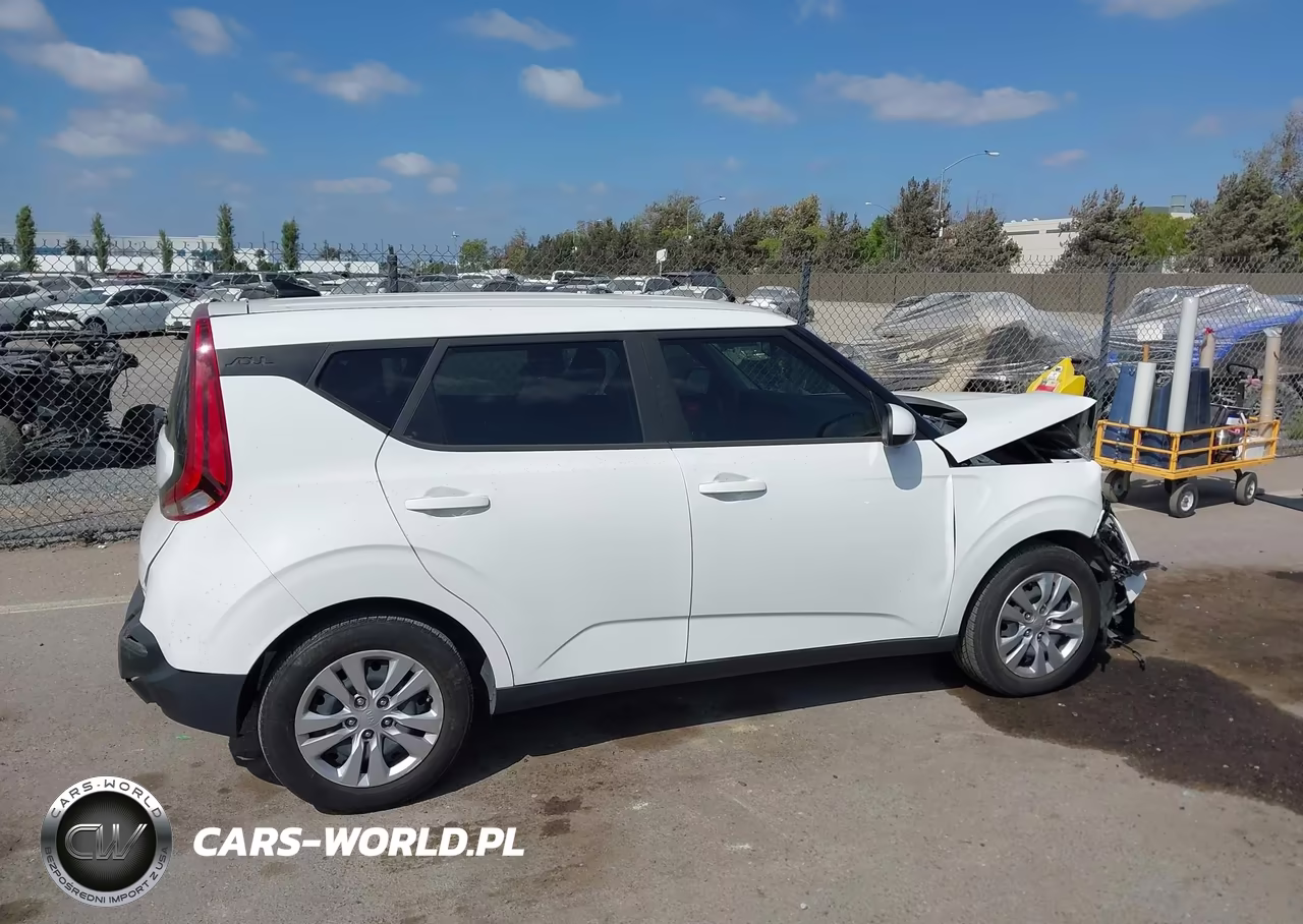 2020 Kia Soul Lx VIN:KNDJ23AU8L7017089 - 13