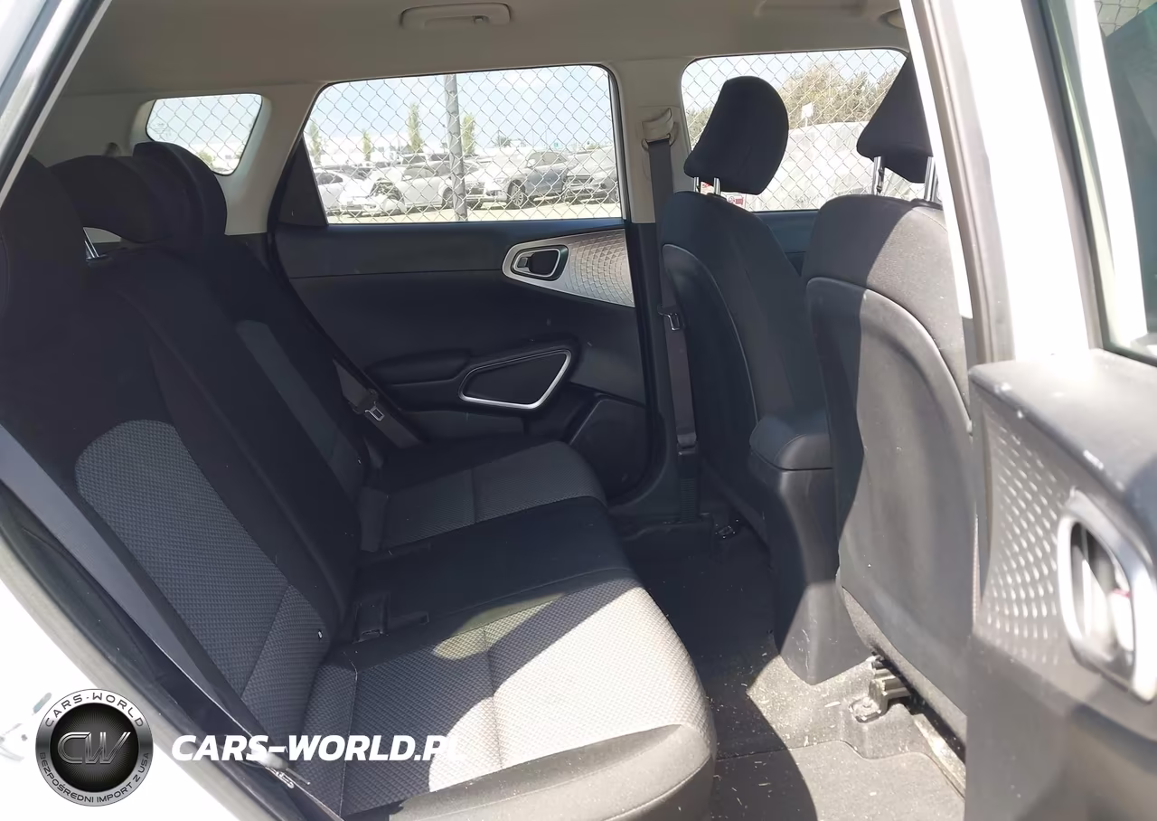 2020 Kia Soul Lx VIN:KNDJ23AU8L7017089 - 8