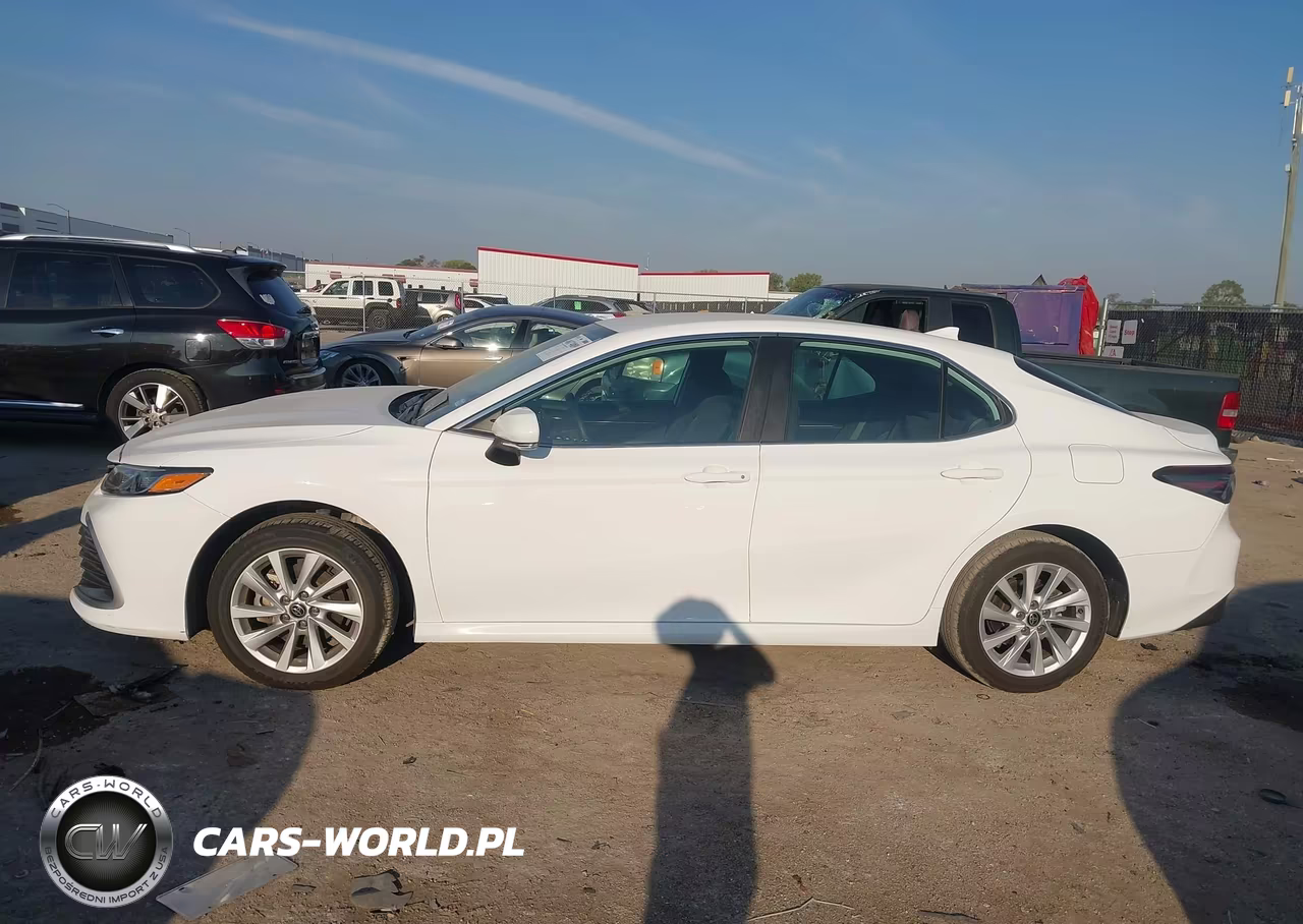 2023 Toyota Camry Le VIN:4T1R11AK0PU100091 - 14