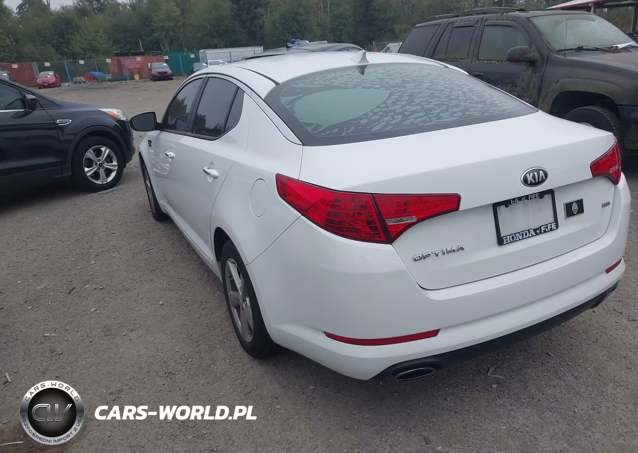 2013 Kia Optima Lx VIN:5XXGM4A73DG159170 - 3