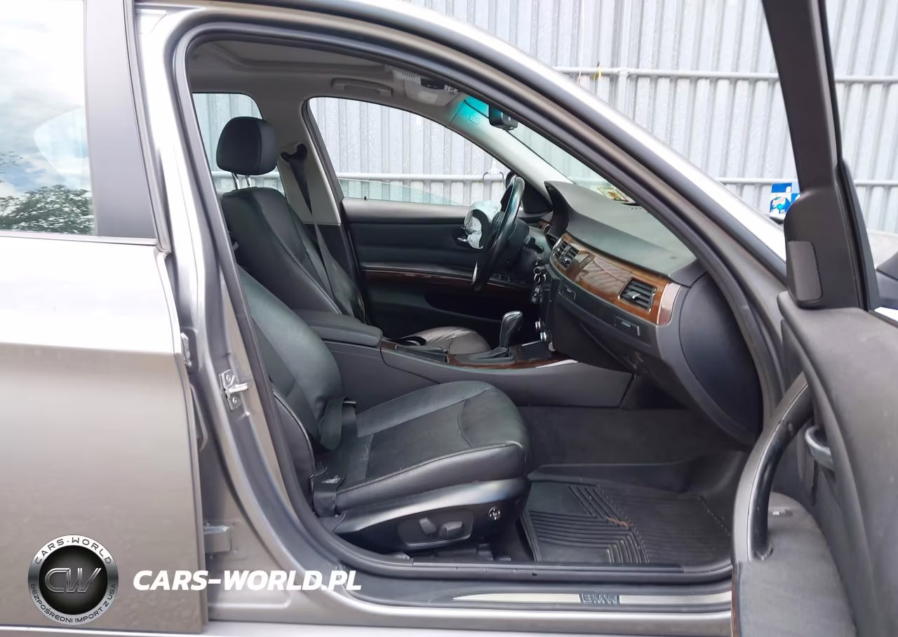 2011 BMW 328I xDrive VIN:WBAPK5G54BNN31857 - 5
