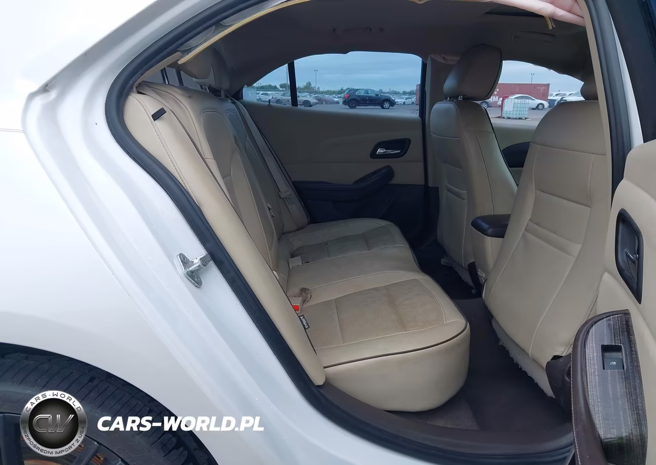 2015 Chevrolet Malibu 3Lt VIN:1G11E5SX4FF222827 - 8