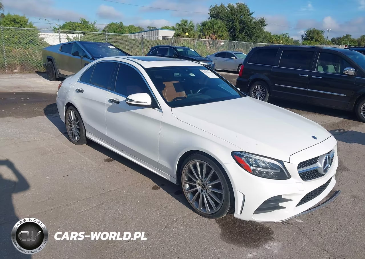 2020 Mercedes-Benz C 300