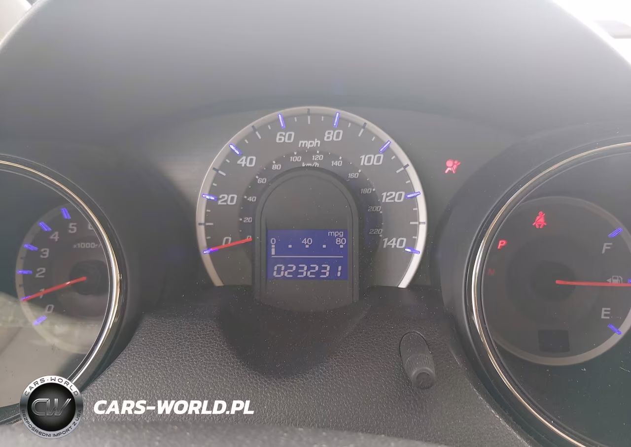 2013 Honda Fit Sport VIN:JHMGE8H52DC029792 - 7