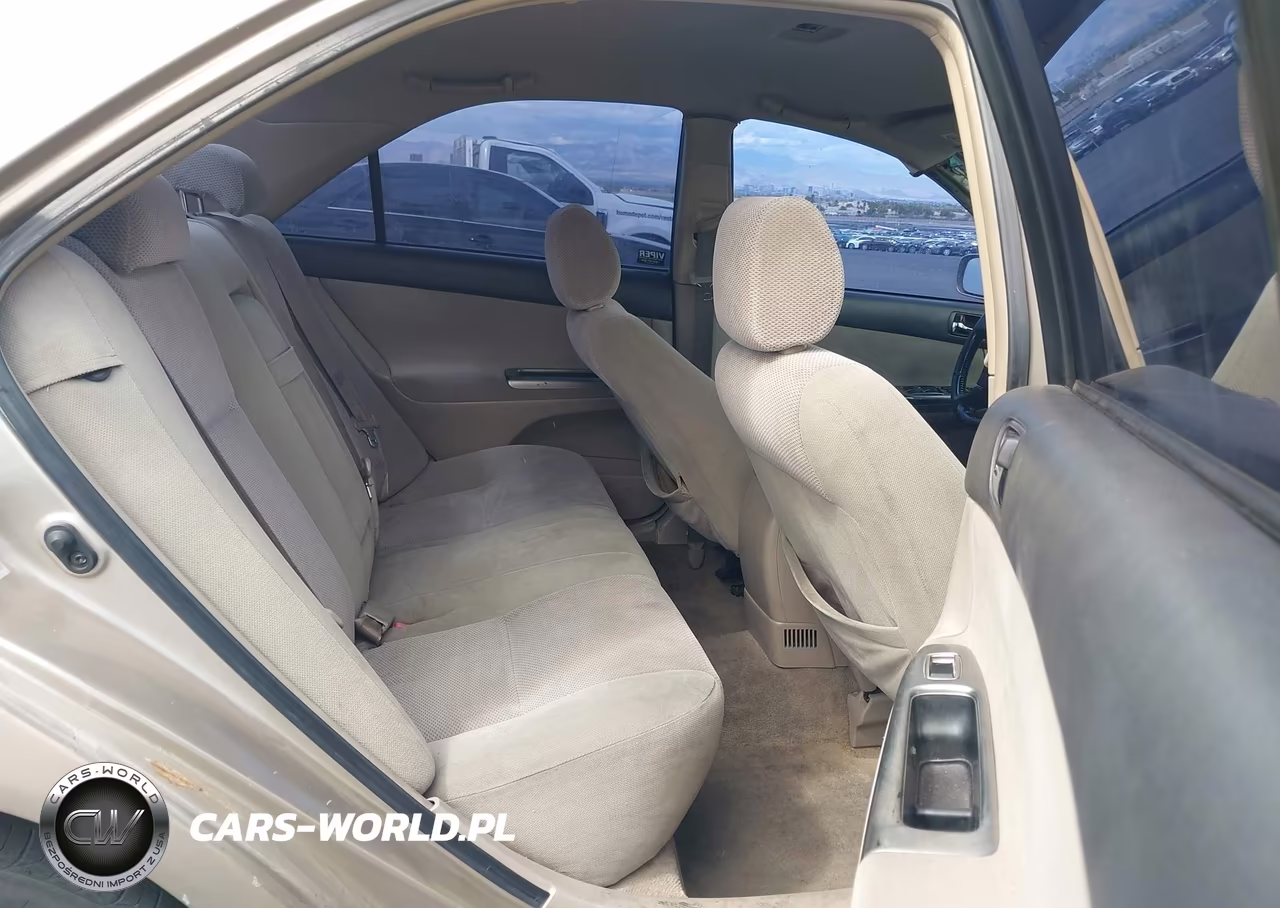2003 Toyota Camry Se VIN:JTDBE32K530146215 - 8