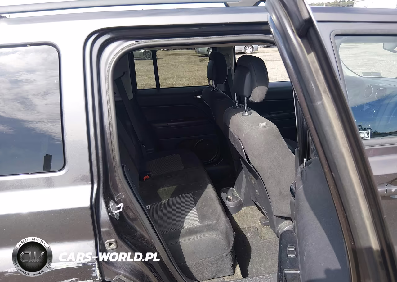 2016 Jeep Patriot Sport VIN:1C4NJPBB0GD808541 - 8