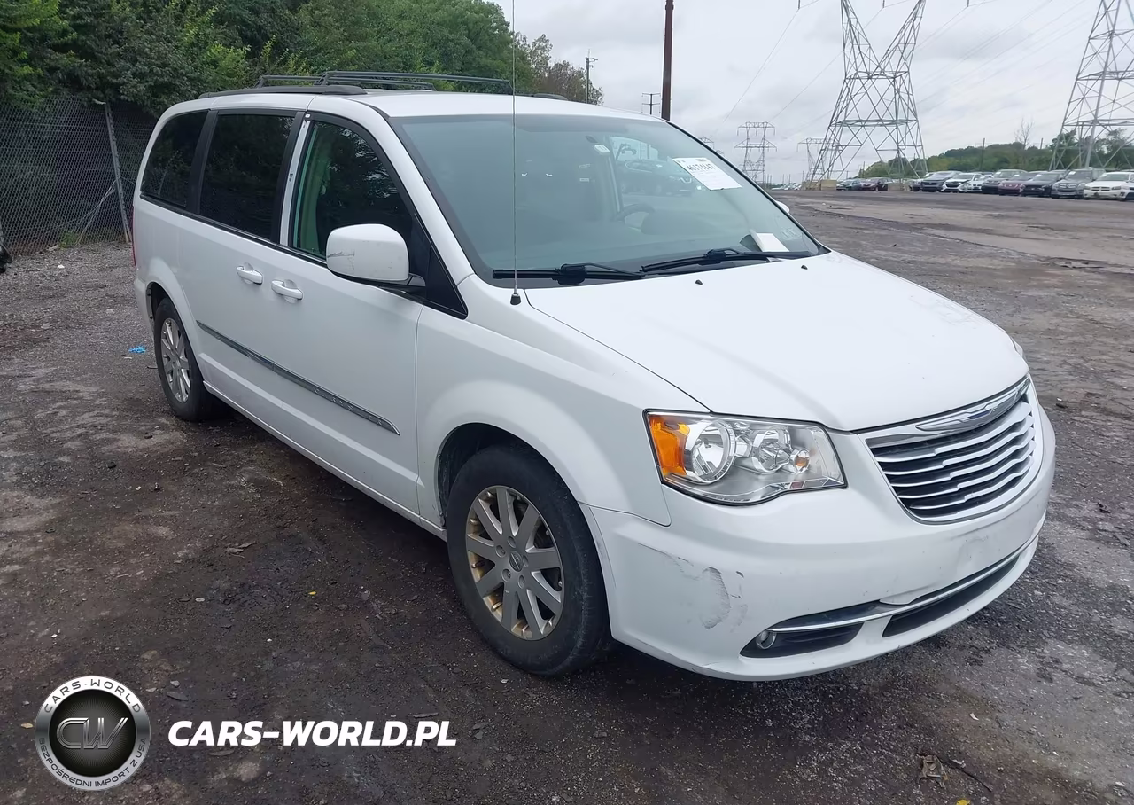 2015 Chrysler Town & Country Touring