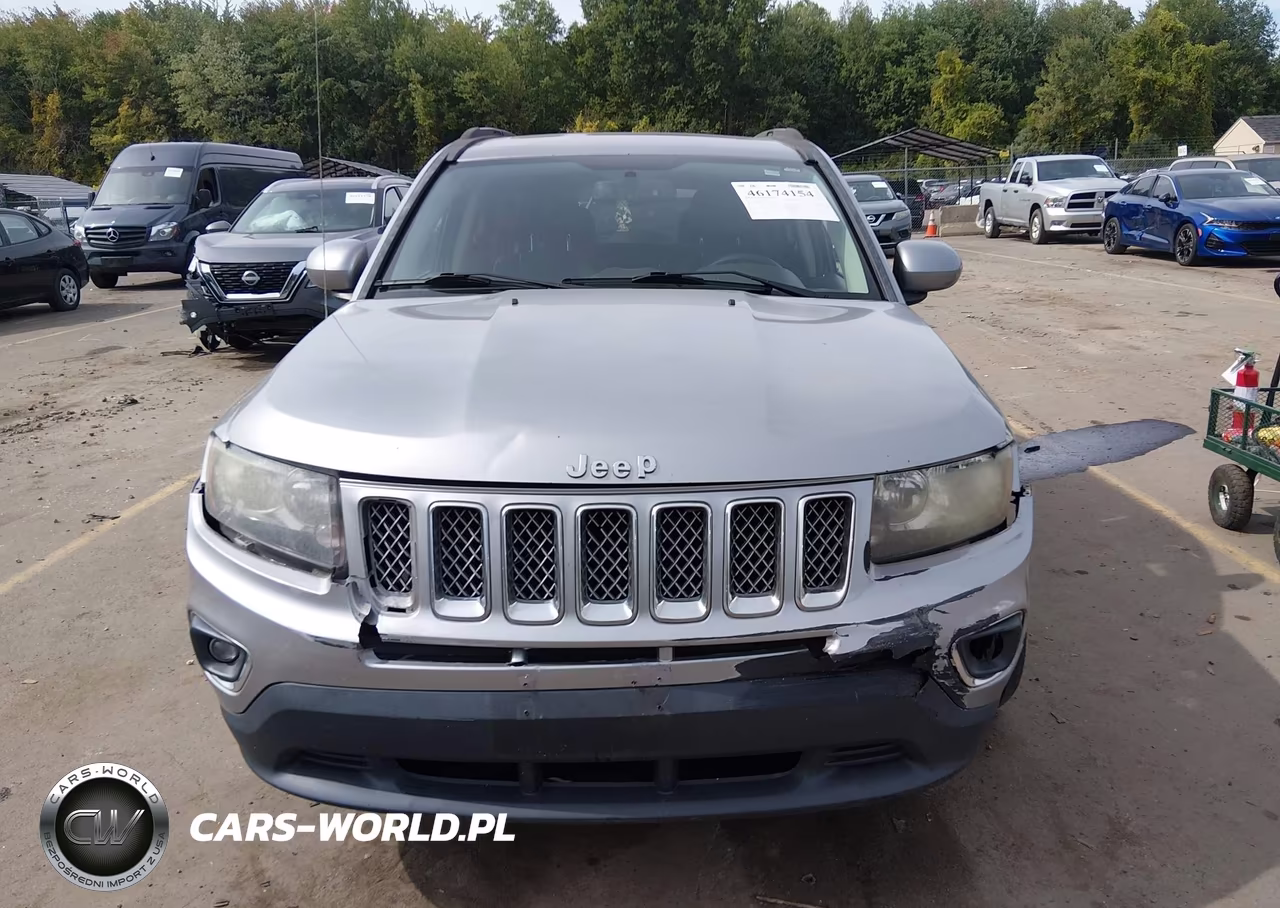 2015 Jeep Compass High Altitude Edition VIN:1C4NJDEB1FD131024 - 12