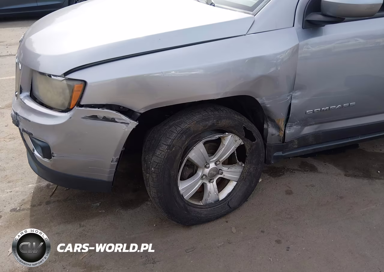 2015 Jeep Compass High Altitude Edition VIN:1C4NJDEB1FD131024 - 6