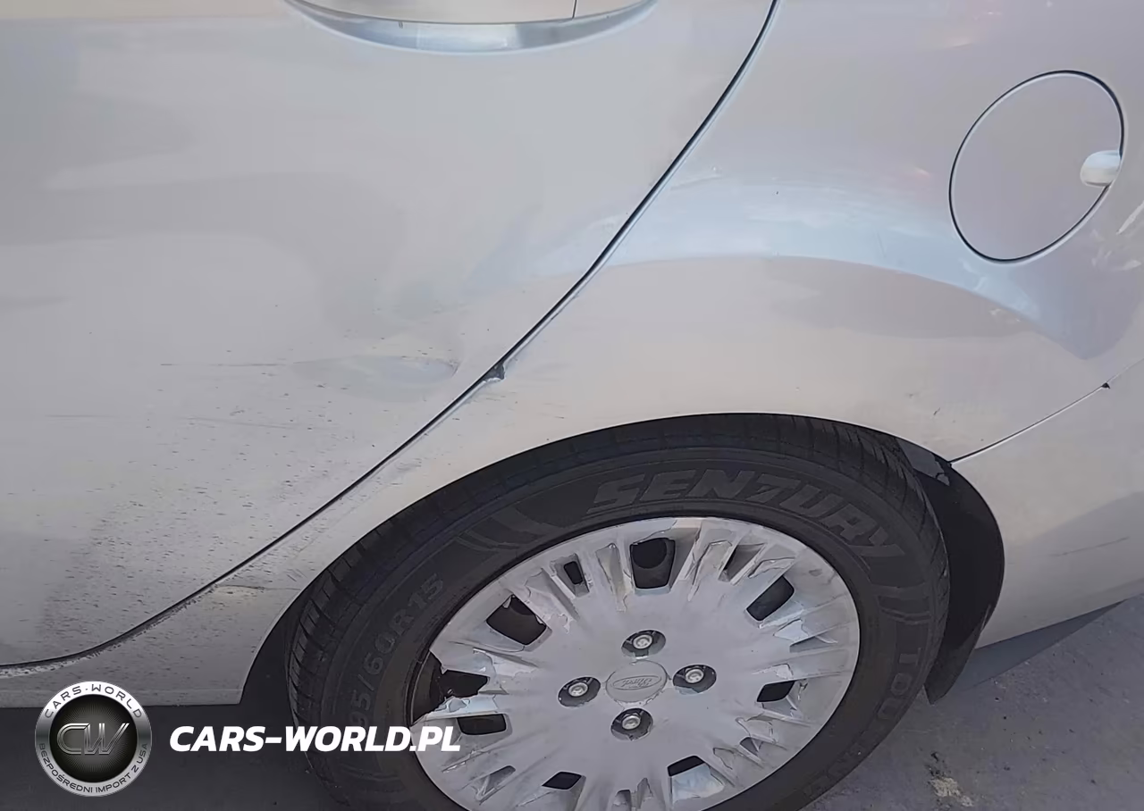 2015 Ford Fiesta S VIN:3FADP4AJ8FM145746 - 12