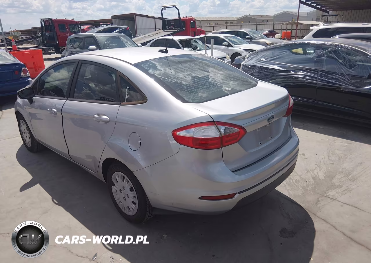 2015 Ford Fiesta S VIN:3FADP4AJ8FM145746 - 3