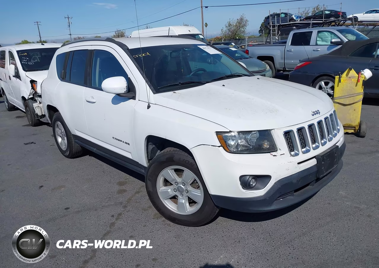 2017 Jeep Compass Latitude Fwd – zdjęcie 1 z 11