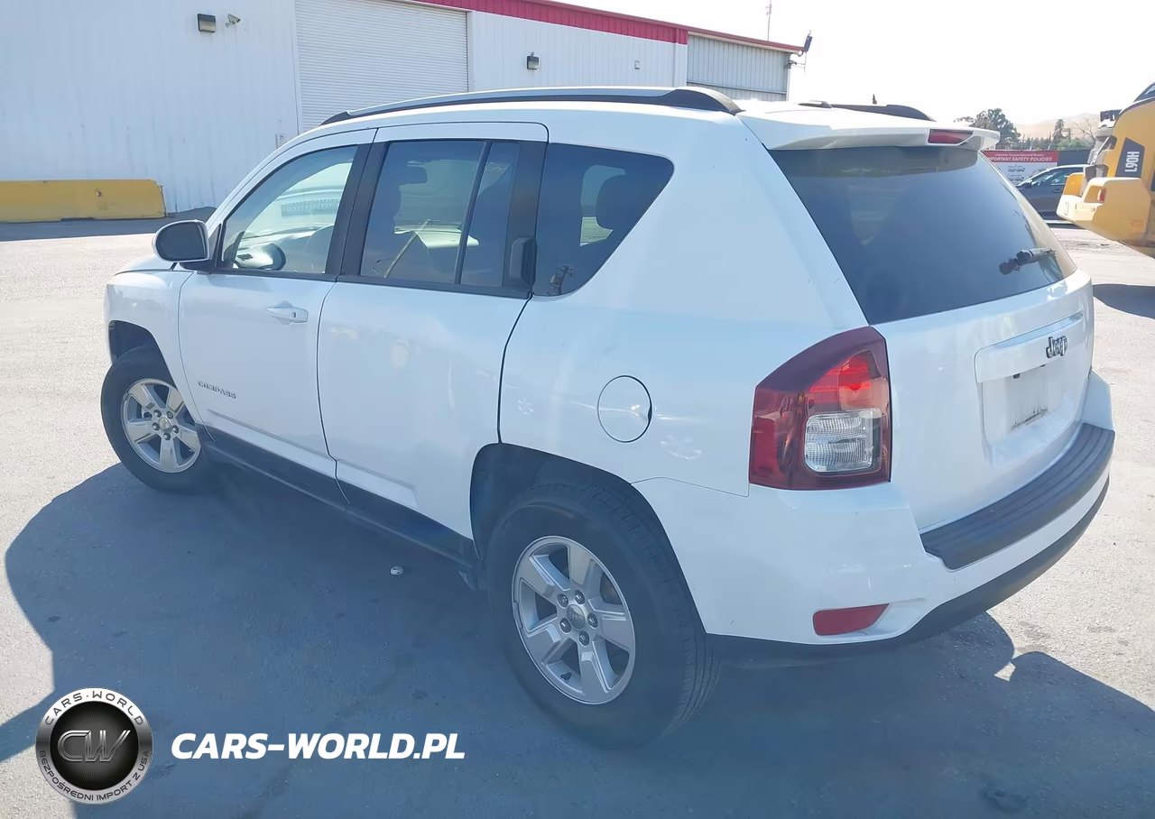 2017 Jeep Compass Latitude Fwd VIN:1C4NJCEA1HD117287 - 3