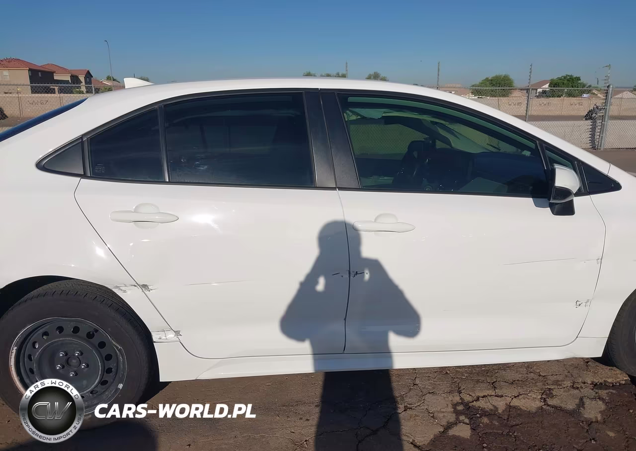 2025 Toyota Corolla Hybrid Le VIN:JTDBCMFE0SJ042093 - 13