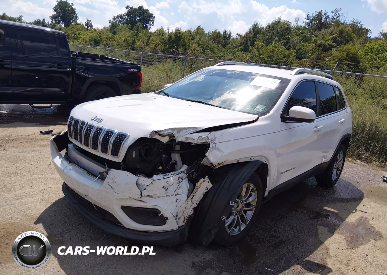 2019 Jeep Cherokee Latitude Plus Fwd VIN:1C4PJLLB0KD132570 - 2