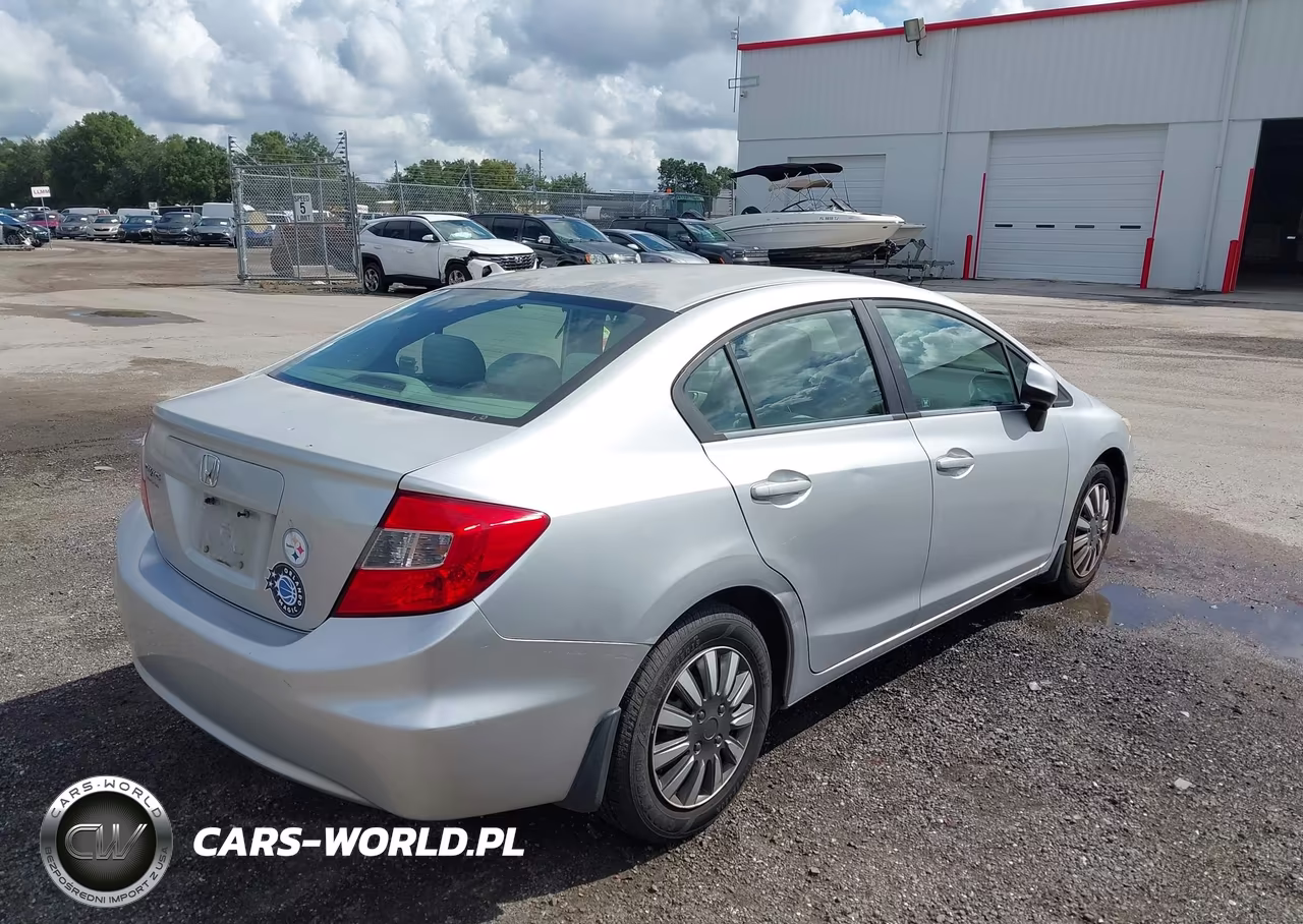 2012 Honda Civic Lx VIN:2HGFB2F50CH305020 - 4