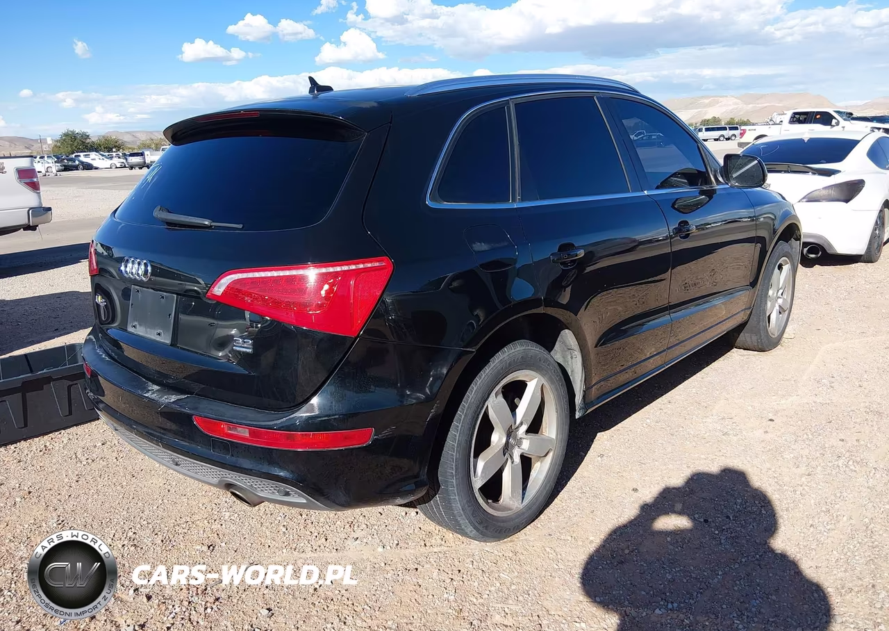 2011 Audi Q5 3.2 Premium Plus VIN:WA1DKAFP2BA112506 - 4