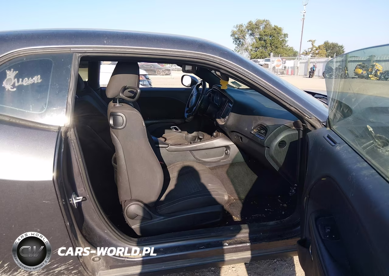 2016 Dodge Challenger Sxt VIN:2C3CDZAG8GH100763 - 5
