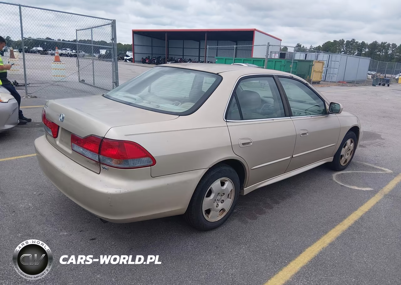 2002 Honda Accord 3.0 Ex VIN:1HGCG16532A062198 - 4