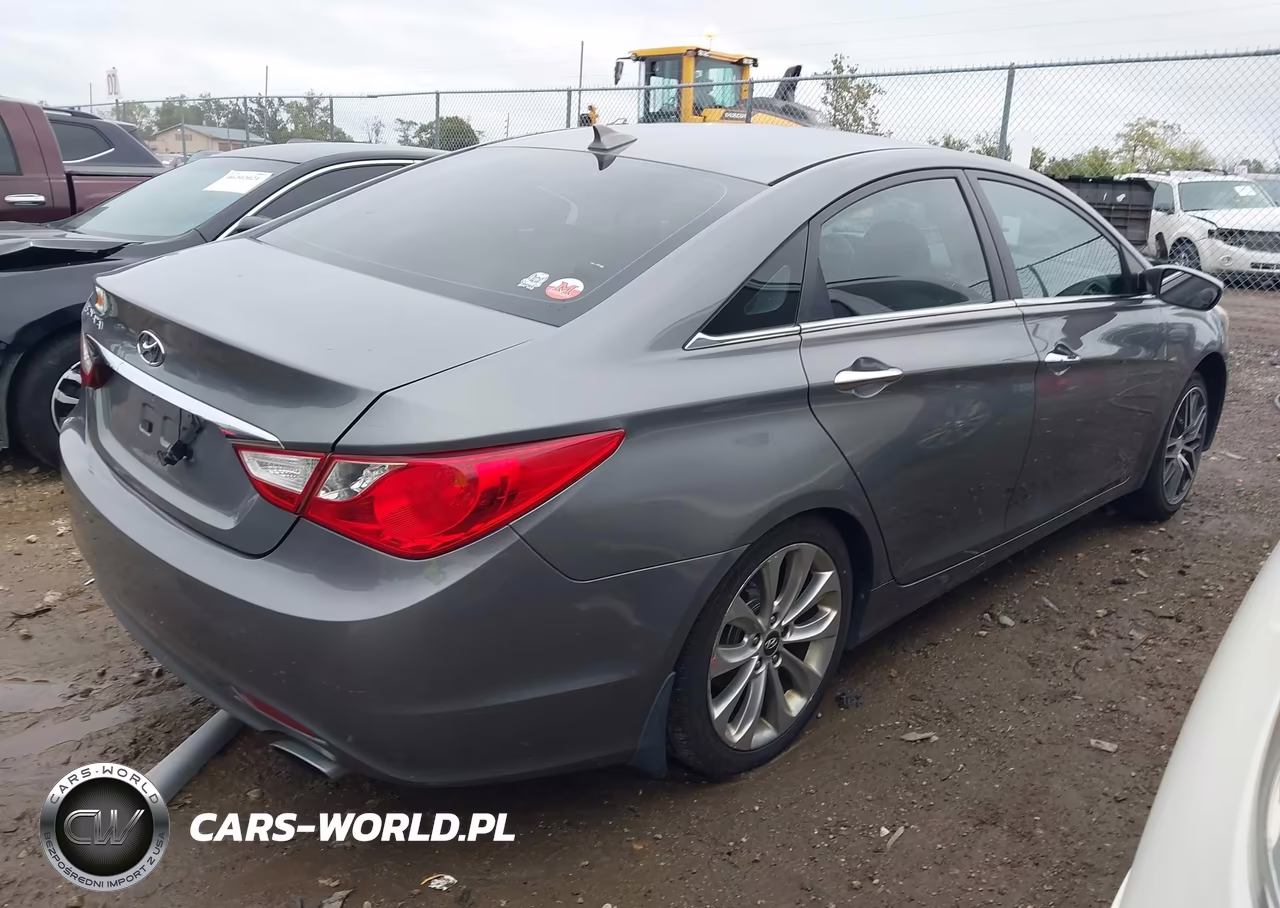 2013 Hyundai Sonata Se VIN:5NPEC4AC2DH732538 - 4