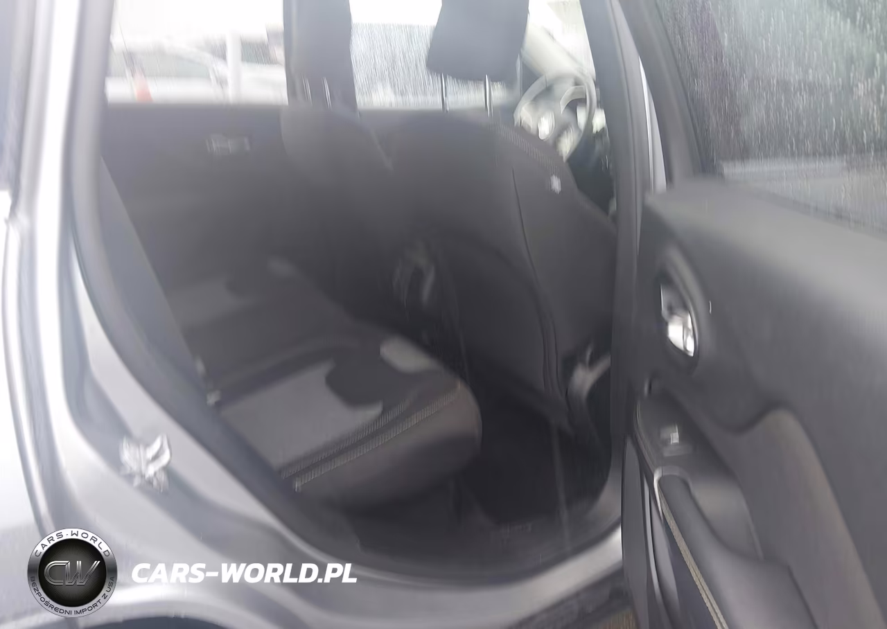 2014 Jeep Cherokee Latitude VIN:1C4PJLCS3EW148917 - 8