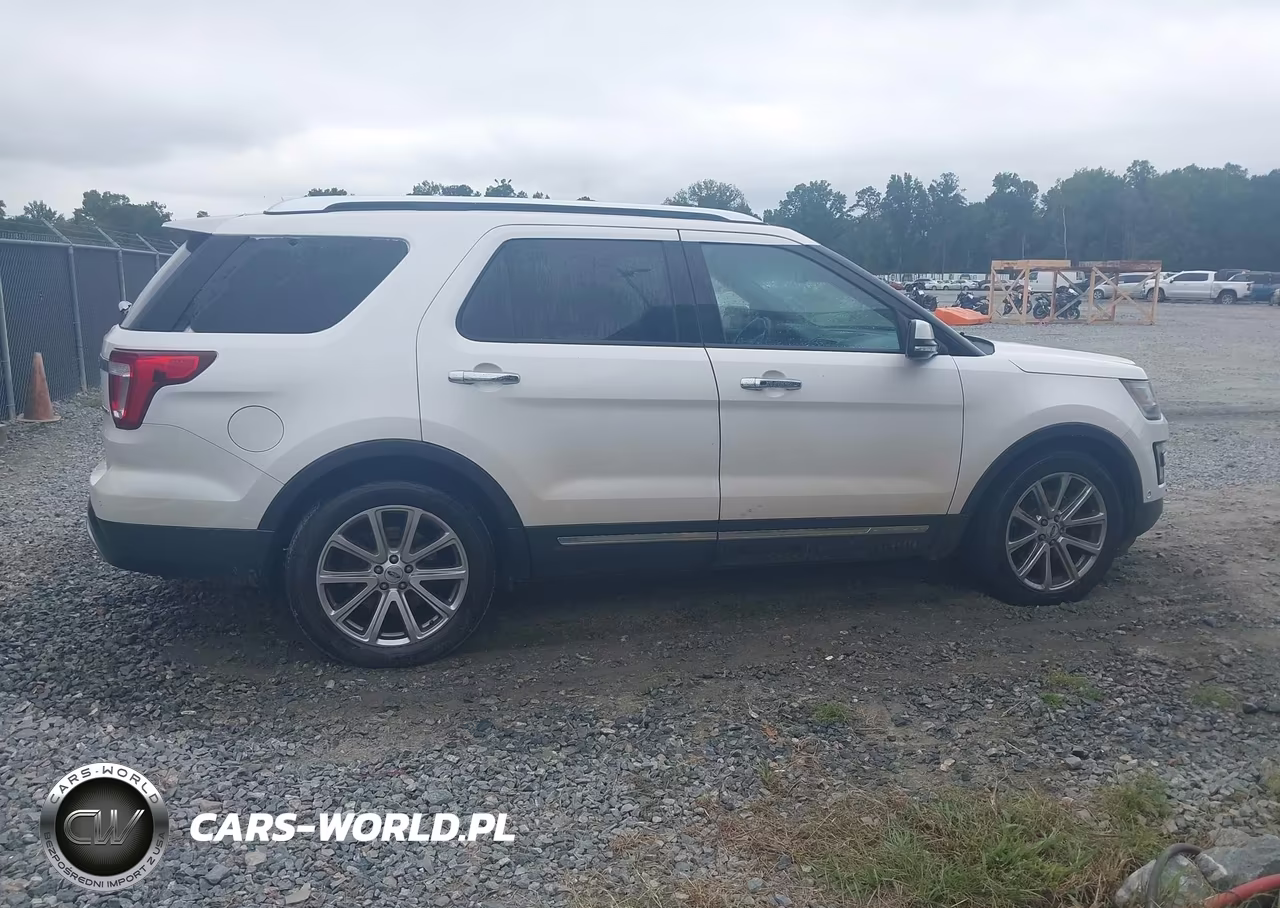 2016 Ford Explorer Limited VIN:1FM5K7F84GGB15123 - 13