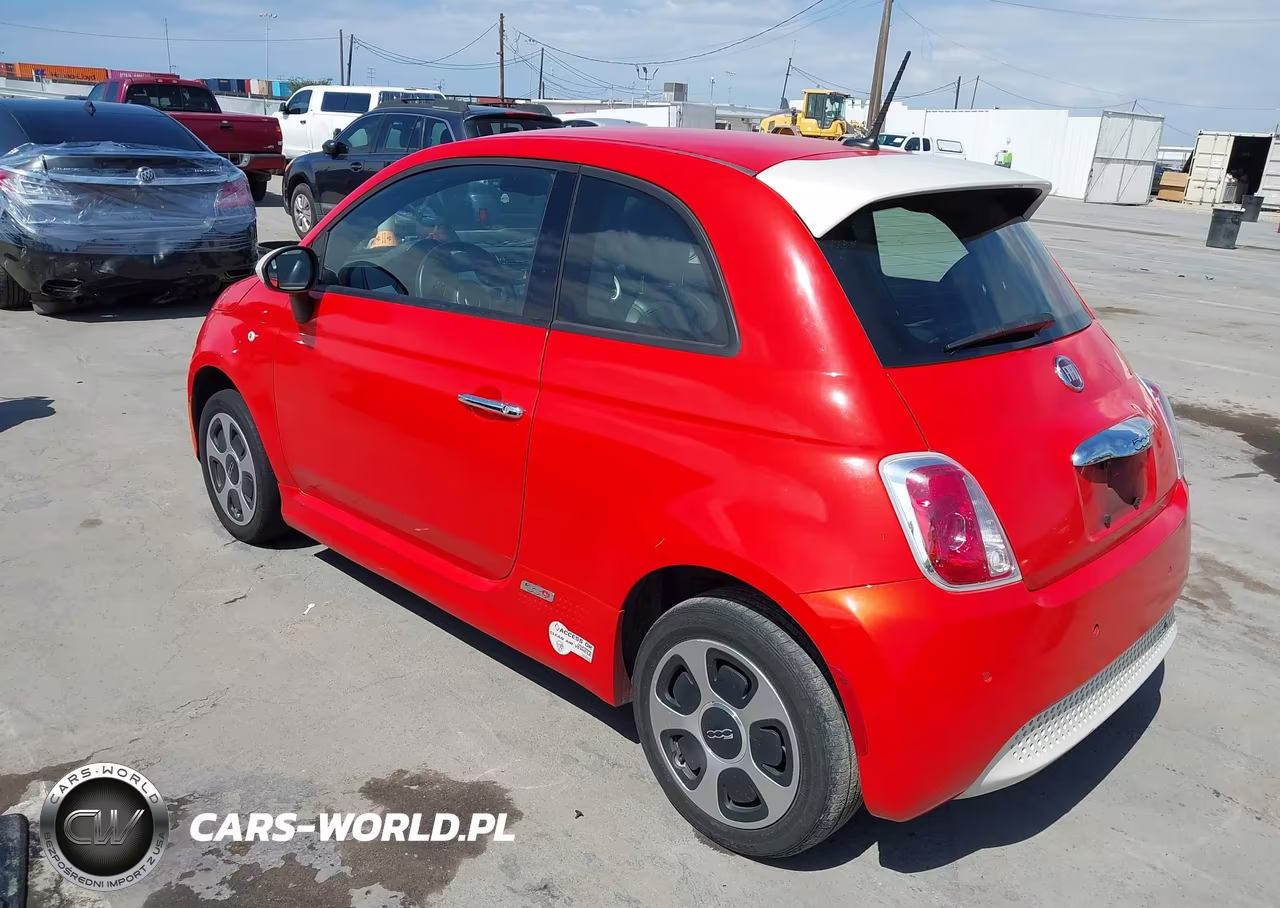 2015 Fiat 500E Battery Electric VIN:3C3CFFGE9FT570224 - 3