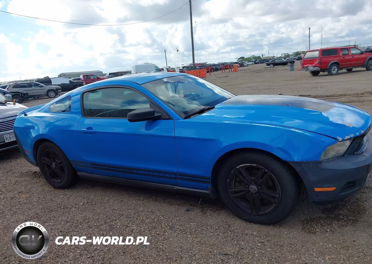2012 Ford Mustang V6 Premium VIN:1ZVBP8AM4C5232741 - 13