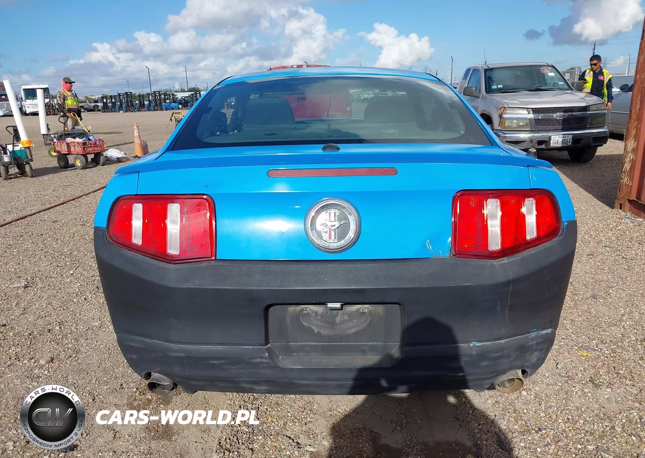 2012 Ford Mustang V6 Premium VIN:1ZVBP8AM4C5232741 - 16